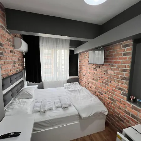 Hotel Karaca 5*
