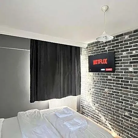 Karaca Hotel 5*