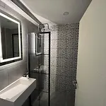 Hotel Karaca 5*